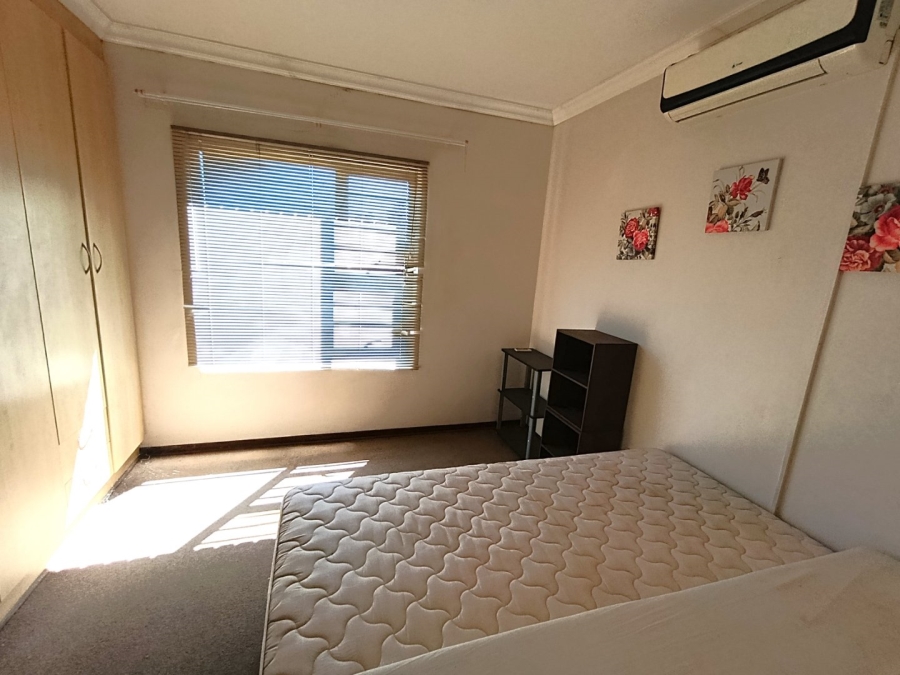 2 Bedroom Property for Sale in Vredenhof Sh Free State